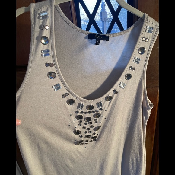Beautiful gray  cotton blend embellished tank top - Picture 3 of 8